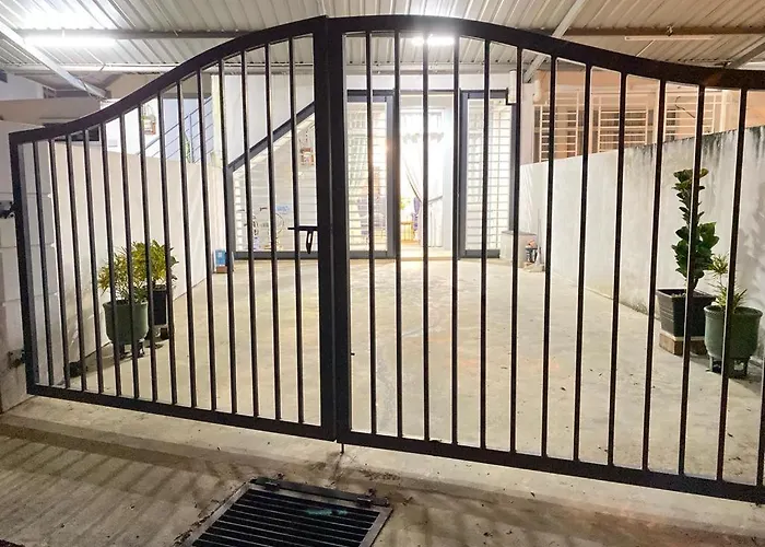 Idaman Homestay